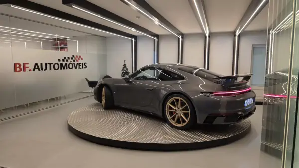 Porsche 992 2021 - 159500 EUR, 69488 km - AUTO.MOTO.pt - 69488km - foto 3 de 58