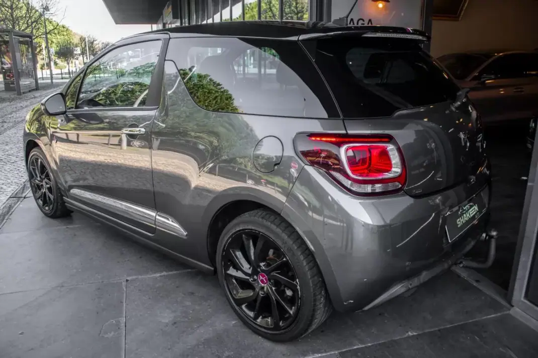 DS DS3 2017 - 11900 EUR, 94499 km - AUTO.MOTO.pt - 94499km - foto 3 de 36