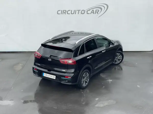 Kia e-Niro 2019 - 21500 EUR, 84859 km - 84859km - foto 11 de 42