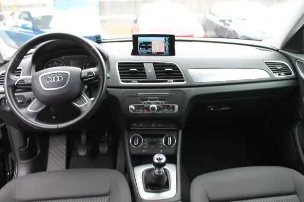 Audi Q3 2016 - 19990 EUR, 179900 km - AUTO.MOTO.pt - 179900km - foto 7 de 13