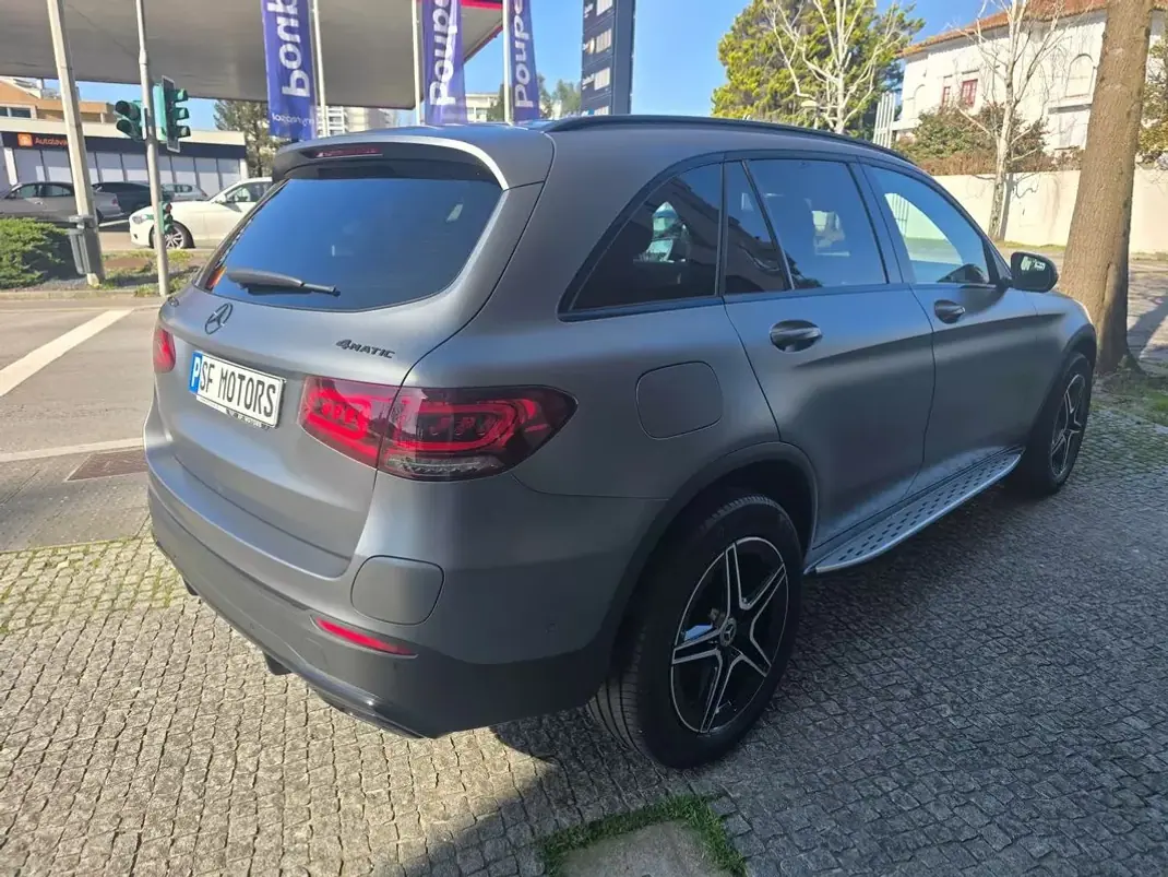 Mercedes-Benz GLC 300 2021 - 45980 EUR, 138000 km - AUTO.MOTO.pt - 138000km - foto 4 de 60