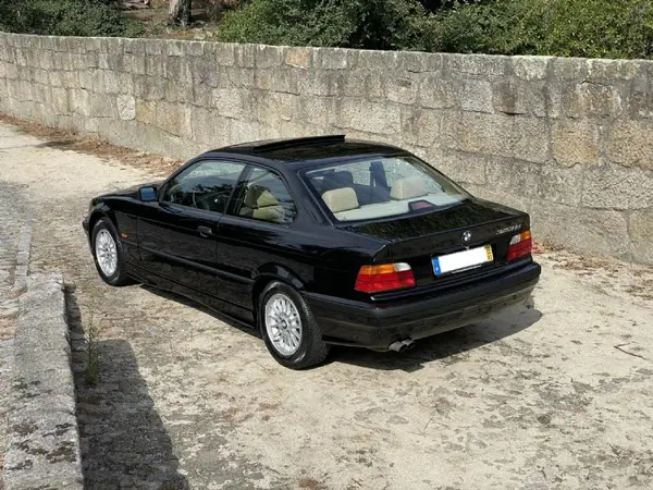 BMW 323 1998 - 19900 EUR, 160000 km - AUTO.MOTO.pt - 160000km - foto 65 de 68