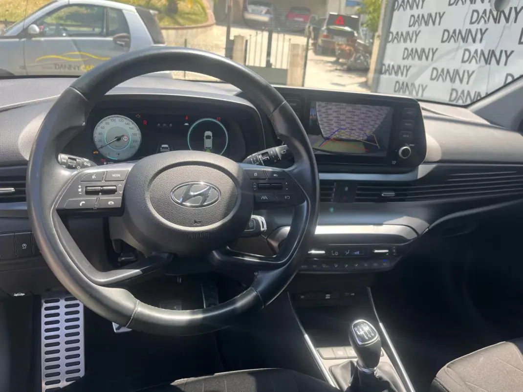 Hyundai Bayon 2021 - 16250 EUR, 47000 km - 47000km - foto 9 de 15
