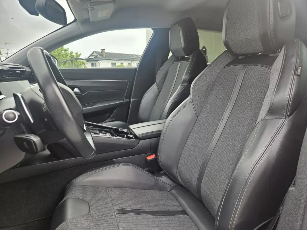 Peugeot 508 SW 2021 - 21500 EUR, 100130 km - AUTO.MOTO.pt - 100130km - foto 47 de 77
