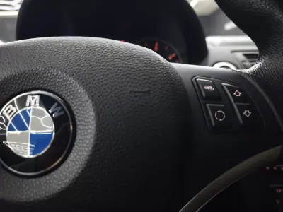 BMW 118 2012 - 13950 EUR, 239213 km - AUTO.MOTO.pt - 239213km - foto 27 de 39