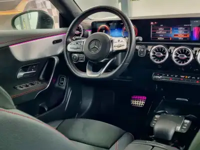 Mercedes-Benz CLA 180 2020 - 25500 EUR, 167000 km - AUTO.MOTO.pt - 167000km - foto 13 de 21