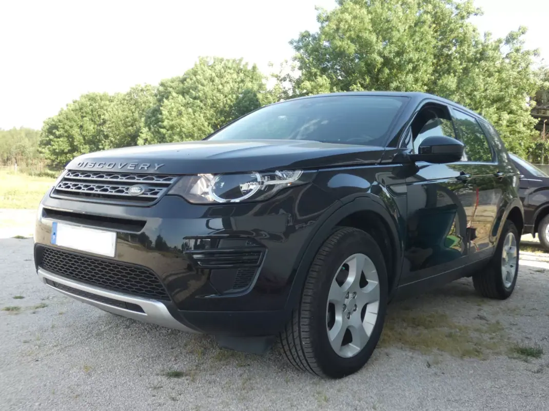 Land Rover Discovery Sport 2016 - 18750 EUR, 220000 km - AUTO.MOTO.pt - 220000km - foto 4 de 30