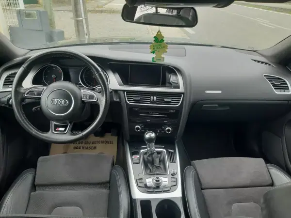 Audi A5 Sportback 2014 - 18900 EUR, 193400 km - AUTO.MOTO.pt - 193400km - foto 12 de 41