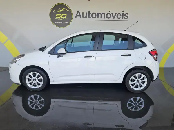 Citroën C3 2015 - 6950 EUR, 87000 km - AUTO.MOTO.pt - 87000km - foto 2 de 9