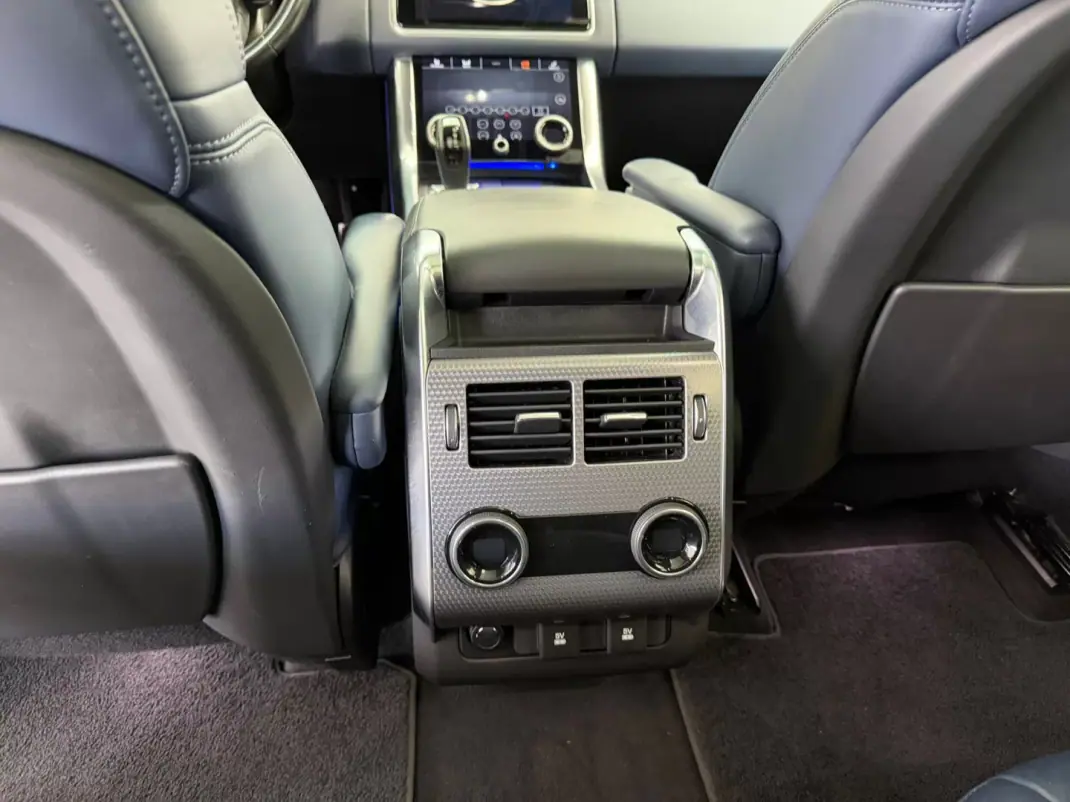 Land Rover Range Rover Sport 2019 - 46000 EUR, 126617 km - AUTO.MOTO.pt - 126617km - foto 37 de 54