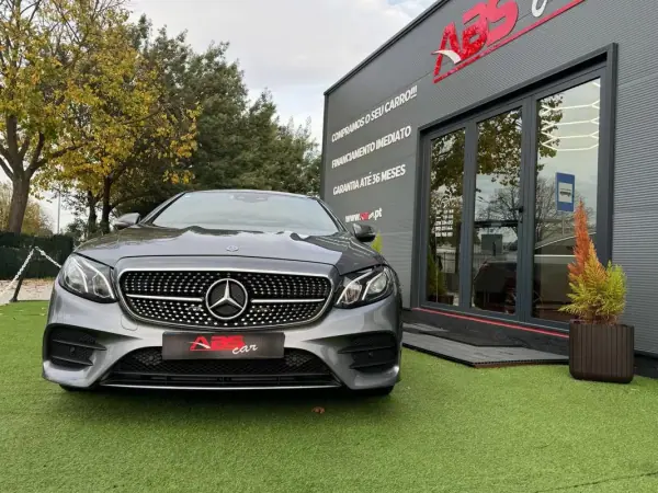 Mercedes-Benz E 220 2017 - 34999 EUR, 179000 km - AUTO.MOTO.pt - 179000km - foto 14 de 29
