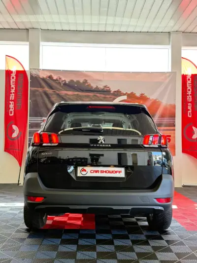 Peugeot 5008 2018 - 16990 EUR, 156000 km - 156000km - foto 4 de 10
