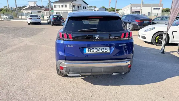 Peugeot 3008 225 E Eat8 Allure Pack 2020 Hybrid Plug-In — 76 000 km Peugeot 3008 225 E Eat8 Allure Pack 2020 Hybrid Plug-In