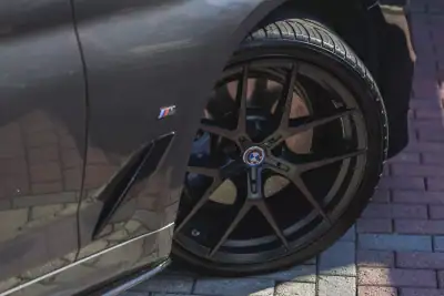 BMW 530e 2019 - 26850 EUR, 181810 km - AUTO.MOTO.pt - 181810km - foto 34 de 47