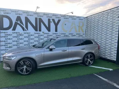 Volvo V60 2020 - 29000 EUR, 115000 km - AUTO.MOTO.pt - 115000km - foto 4 de 20