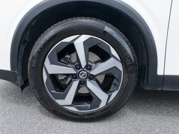 Nissan Qashqai 2022 - 22990 EUR, 114000 km - AUTO.MOTO.pt - 114000km - foto 13 de 50