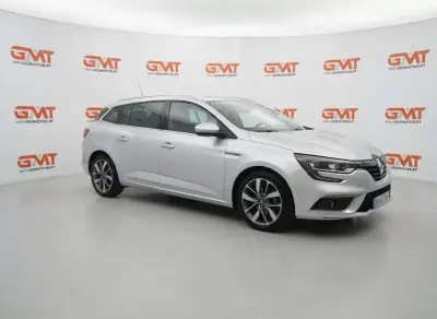 Renault Mégane Sport Tourer 2019 - 13490 EUR, 124000 km - foto 3 de 15