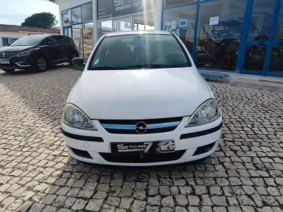 Opel Corsa 2006 - 2900 EUR, 277000 km - AUTO.MOTO.pt - 277000km - foto 5 de 17