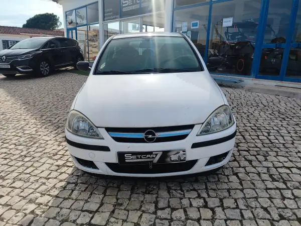 Opel Corsa 2006 - 2900 EUR, 277000 km - AUTO.MOTO.pt - 277000km - foto 5 de 17