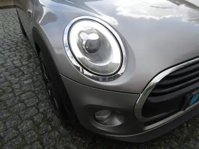 MINI 3 Portas 2018 - 18490 EUR, 164000 km - AUTO.MOTO.pt - 164000km - foto 11 de 53