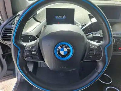 BMW i3 2019 - 28500 EUR, 89000 km - AUTO.MOTO.pt - 89000km - foto 26 de 45