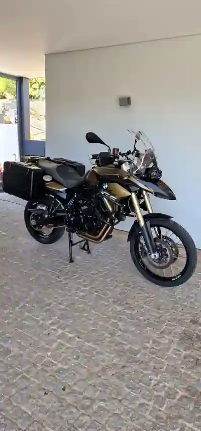 BMW F 800 GS 2013 - 8490 EUR, 30000 km - 30000km - foto 1 de 4