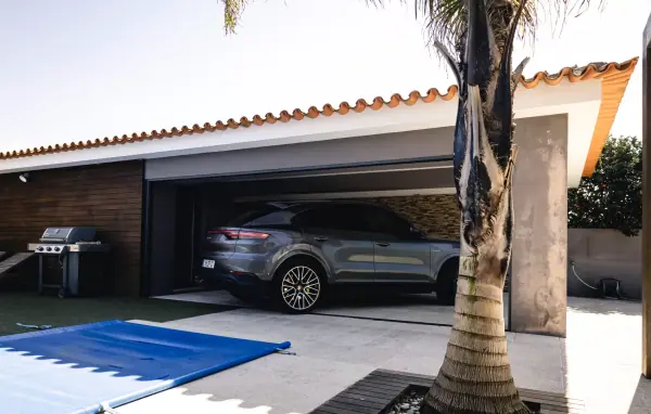 Porsche Cayenne Coupé 2019 - 62900 EUR, 253000 km - AUTO.MOTO.pt - 253000km - foto 40 de 40