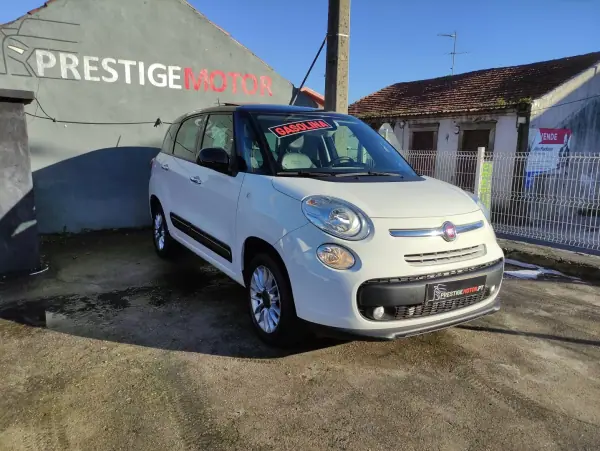 Fiat 500L 2014 - 11900 EUR, 121000 km - AUTO.MOTO.pt - 121000km - foto 3 de 24