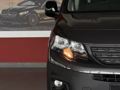 Peugeot PARTNER GIRAFON 2022 - 16990 EUR, 79102 km - AUTO.MOTO.pt - 79102km - foto 4 de 19