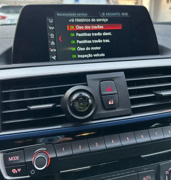 BMW 116 2019 - 19000 EUR, 90000 km - AUTO.MOTO.pt - 90000km - foto 14 de 15