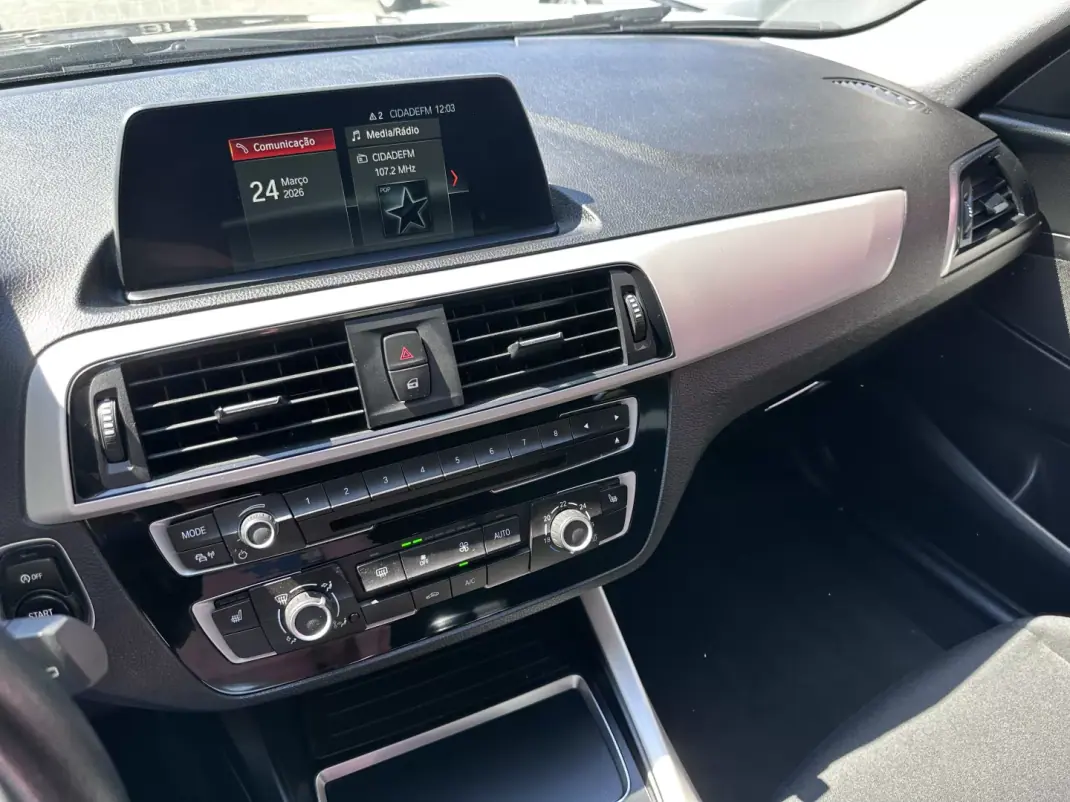 BMW 116 2017 - 14900 EUR, 240000 km - AUTO.MOTO.pt - 240000km - foto 25 de 39