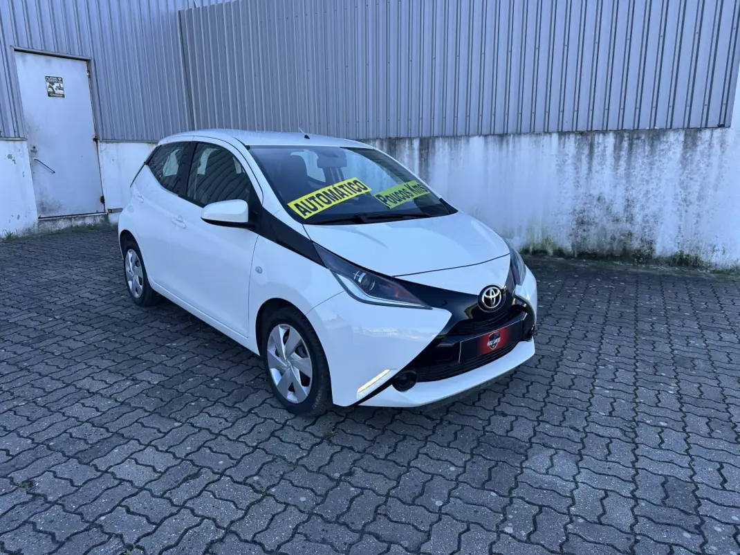 Toyota Aygo 2018 - 12990 EUR, 88303 km - AUTO.MOTO.pt - 88303km - foto 4 de 17