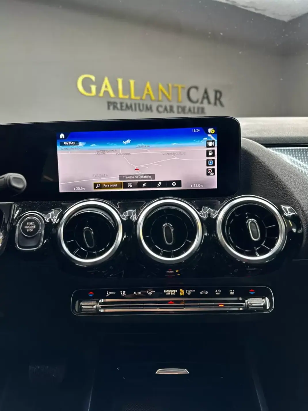 Mercedes-Benz GLA 250 2022 - 34000 EUR, 107000 km - AUTO.MOTO.pt - 107000km - foto 16 de 28