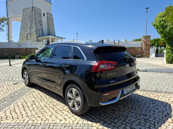 Kia Niro 2019 - 17900 EUR, 74459 km - 74459km - foto 5 de 26