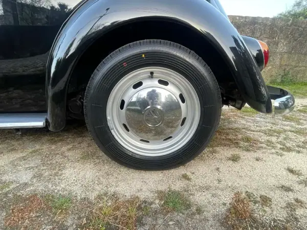 Volkswagen Carocha Cabrio 1972 - 8900 EUR, 84000 km - AUTO.MOTO.pt - 84000km - foto 29 de 29