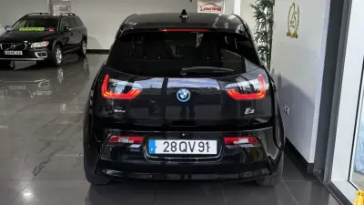 BMW i3 2016 - 12999 EUR, 76021 km - AUTO.MOTO.pt - 76021km - foto 6 de 27
