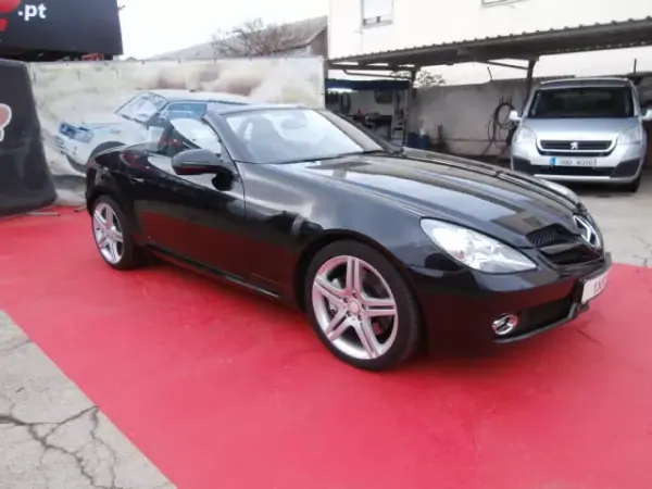 Mercedes-Benz SLK 200 2010 - 16000 EUR, 176098 km - AUTO.MOTO.pt - 176098km - foto 5 de 32