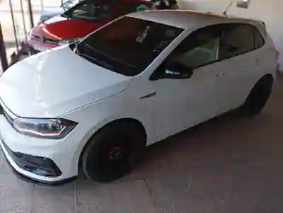 Volkswagen Polo 2018 - 21999 EUR, 176047 km - AUTO.MOTO.pt - 176047km - foto 7 de 13