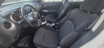 Nissan Juke 2014 - 11400 EUR, 156500 km - AUTO.MOTO.pt - 156500km - foto 11 de 15