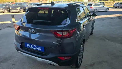 Kia Stonic 2020 - 16500 EUR, 84148 km - foto 5 de 25