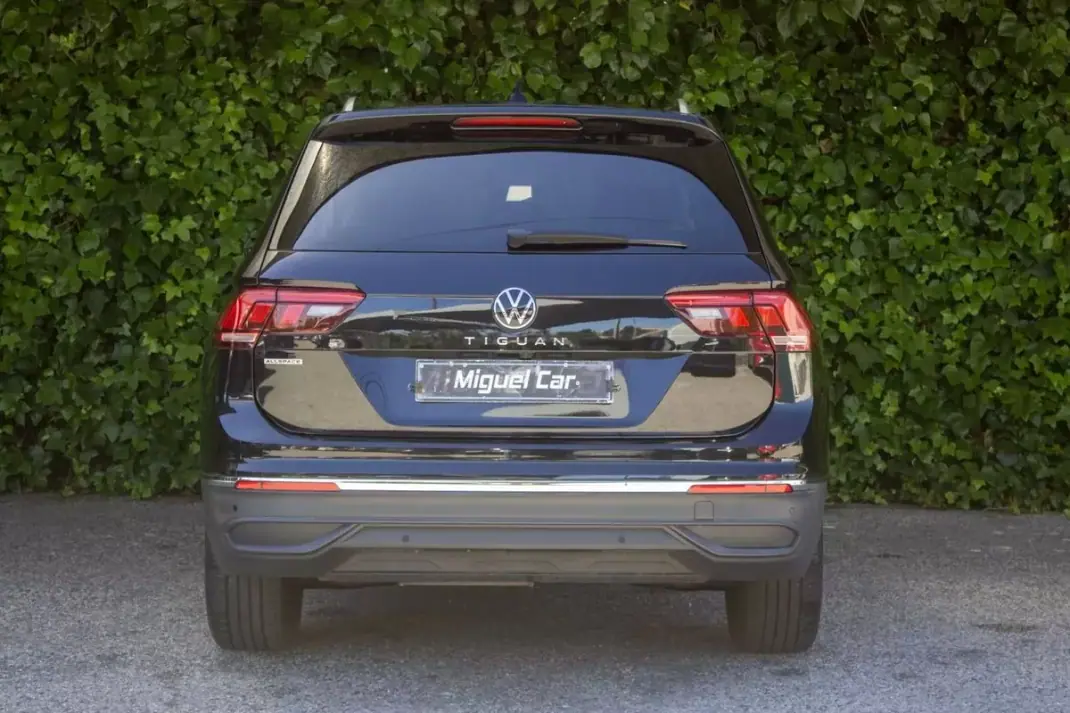 Volkswagen Tiguan Allspace 2022 - 33500 EUR, 23000 km - AUTO.MOTO.pt - 23000km - foto 9 de 19