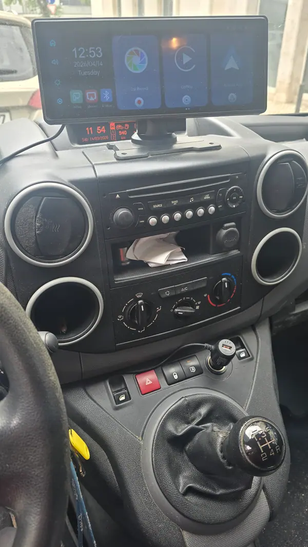 Citroën Berlingo 1.6 BlueHDi Feel 2018 - 8000 EUR, 175000 km - AUTO.MOTO.pt - 175000km - foto 2 de 13