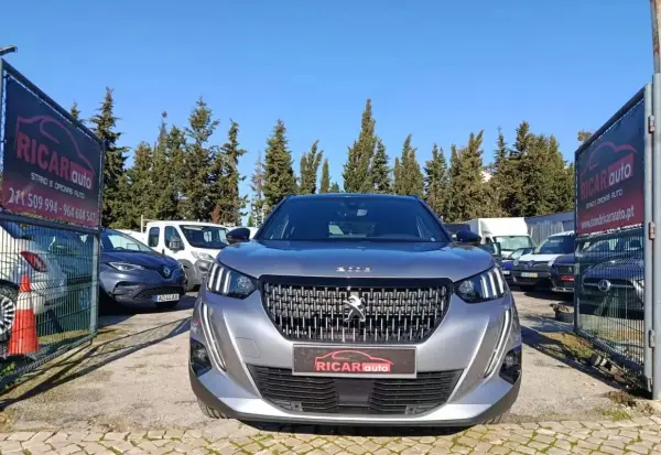 Peugeot 2008 2021 - 18000 EUR, 57400 km - AUTO.MOTO.pt - 57400km - foto 8 de 20