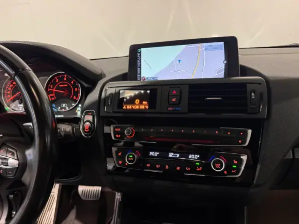 BMW 150 2015 - 69900 EUR, 49000 km - AUTO.MOTO.pt - 49000km - foto 38 de 60