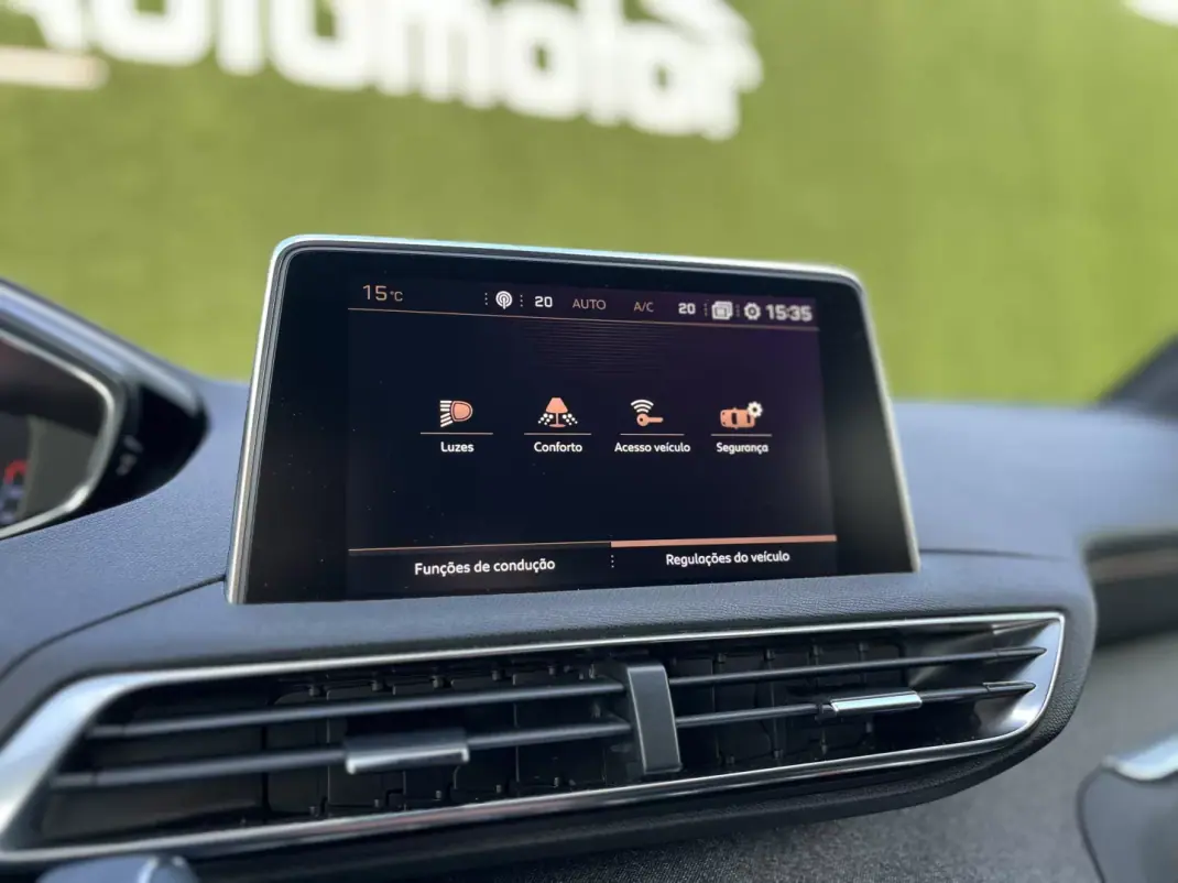 Peugeot 3008 2019 - 22250 EUR, 119000 km - AUTO.MOTO.pt - 119000km - foto 28 de 37