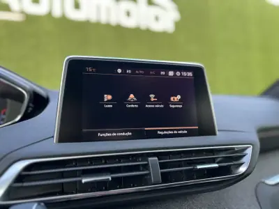 Peugeot 3008 2019 - 22250 EUR, 119000 km - AUTO.MOTO.pt - 119000km - foto 28 de 37