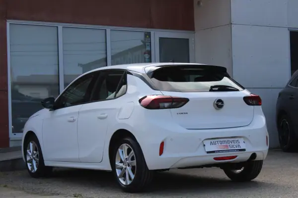 Opel Corsa 2022 - 12990 EUR, 138000 km - AUTO.MOTO.pt - 138000km - foto 10 de 25