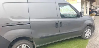 Fiat DOBLO CARGO 1.3 MULTIJET EASY 2020 - 8950 EUR, 189000 km - AUTO.MOTO.pt - 189000km - foto 5 de 11