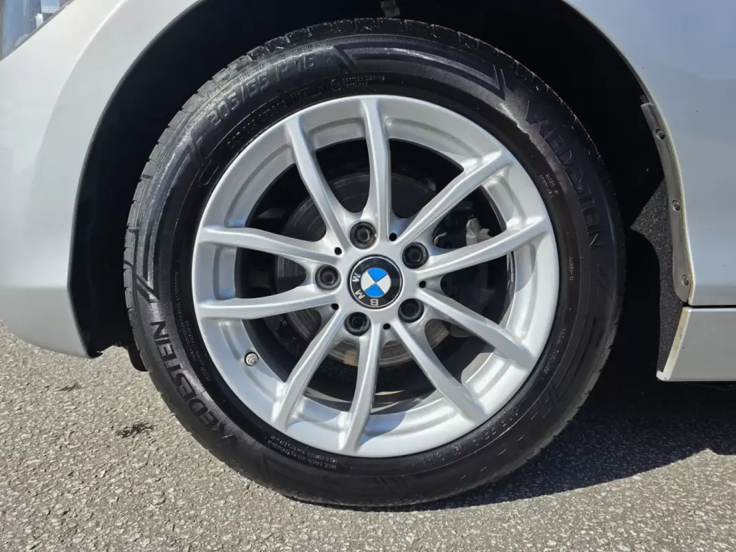 BMW 116 2014 - 10990 EUR, 204000 km - AUTO.MOTO.pt - 204000km - foto 11 de 29