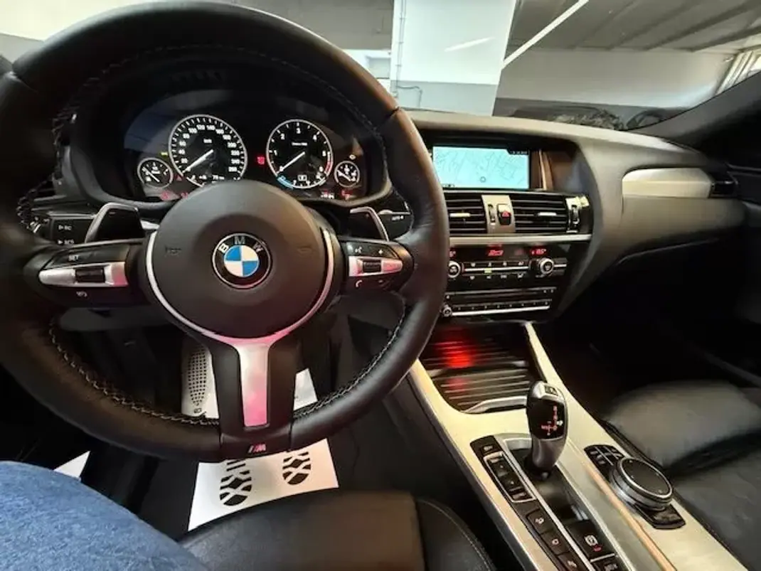 BMW X4 2017 - 31950 EUR, 185000 km - AUTO.MOTO.pt - 185000km - foto 8 de 12